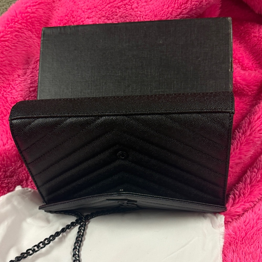 Saint Laurent Black Quilted Chain Crossbody Wallet - Picture 10 of 10